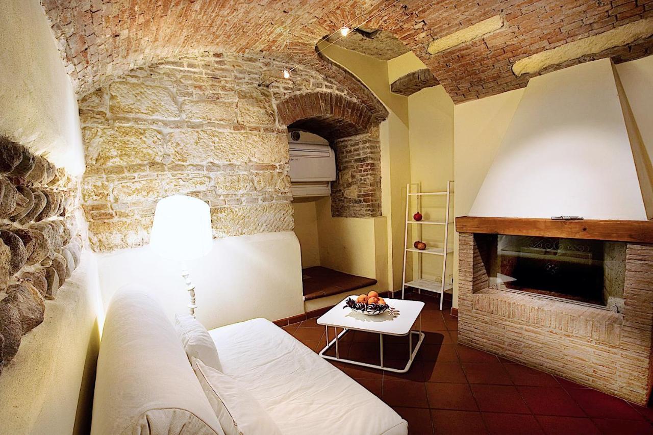 Le Cadreghe Apartments Verona Bagian luar foto
